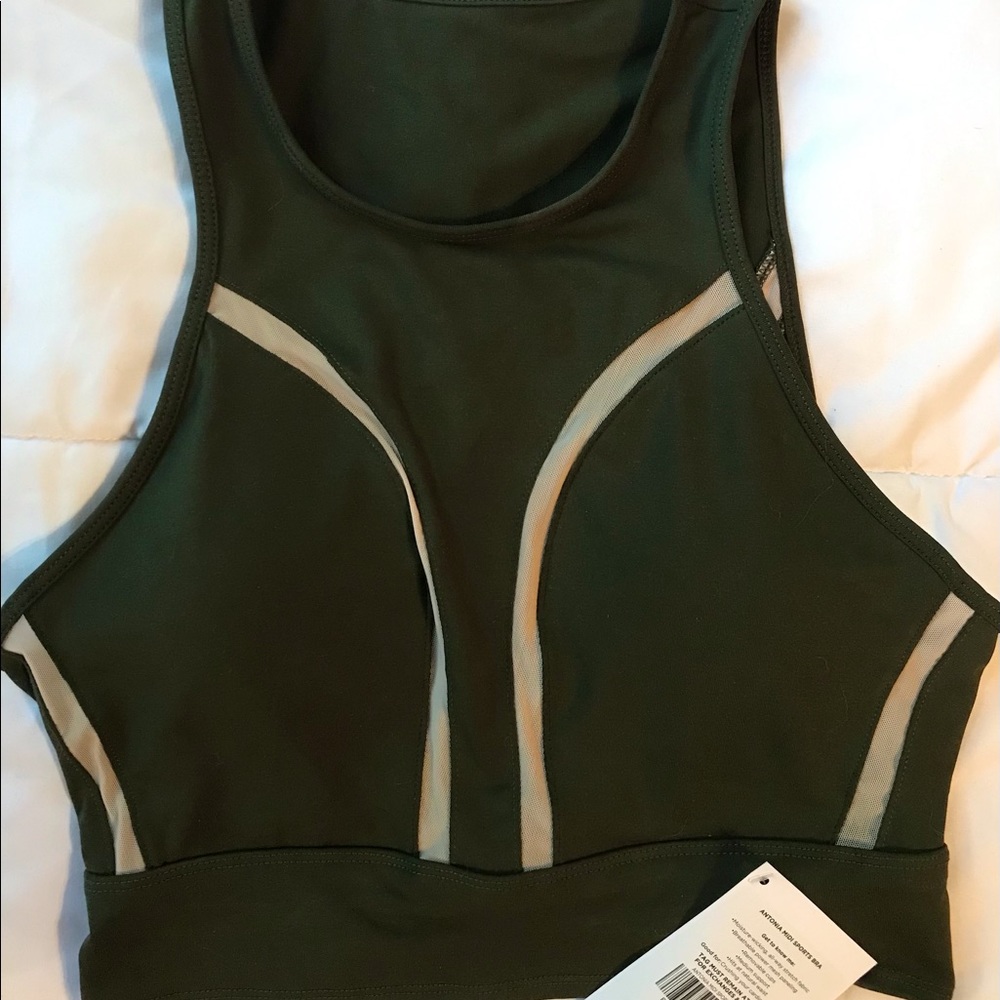 NWT Fabletics Antonia Midi Sports Bra size S